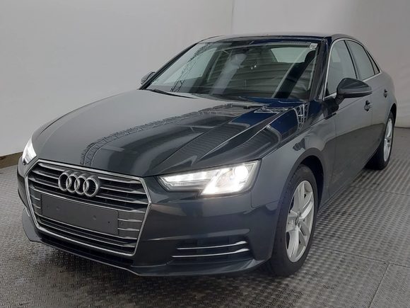 Pogled od napred levo