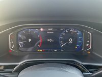 Pohled na přístrojovou desku