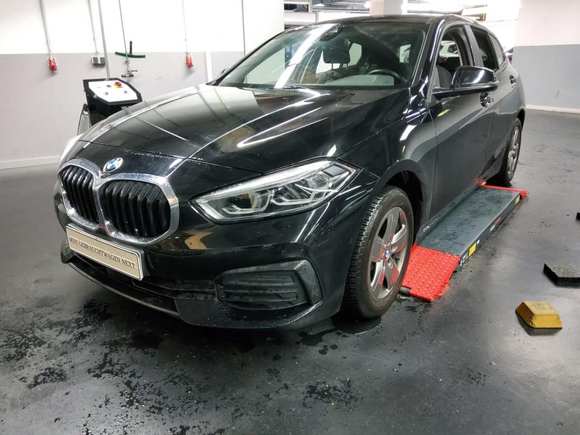 Náhľad spredu zľava