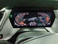 Pohľad na združený prístroj na palubnej doske