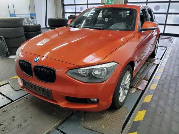 Náhľad spredu zľava