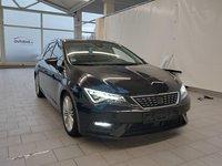 Skats no labās puses priekšā