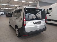 Widok z tyłu po stronie lewej