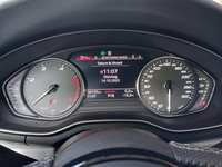 Pohled na přístrojovou desku