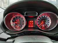 Pohled na přístrojovou desku