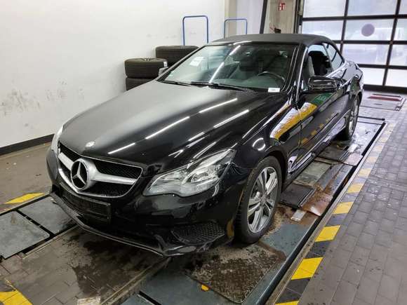 Náhled zpředu zleva