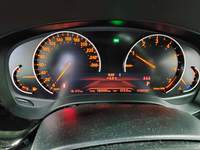 Pohled na přístrojovou desku