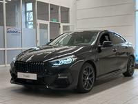 Skats no kreisās puses priekšā