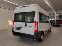 Náhled zezadu zprava