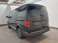 Pogled od pozadi levo