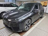 Вид спереди слева