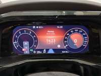 Pogled na kombinovani instrument