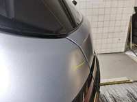 Левая задняя боковая часть