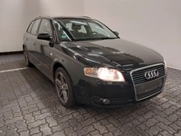 Náhled zpředu zprava