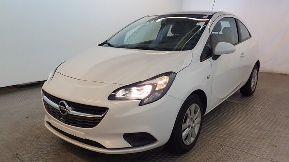 Vaizdas iš priekio kairės