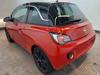 Vaade tagant vasakult