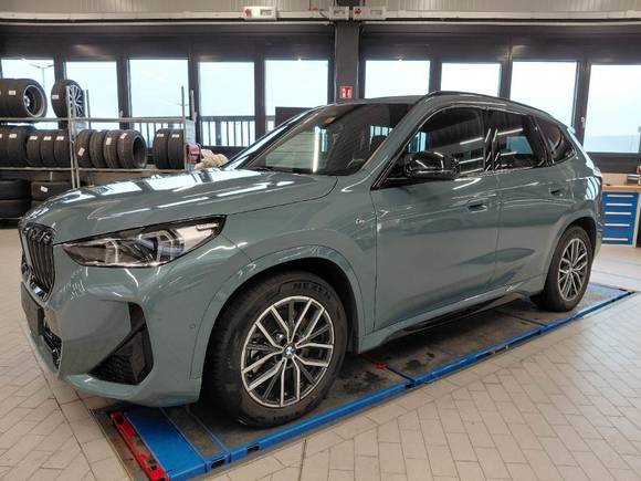 Vedere faţă stânga