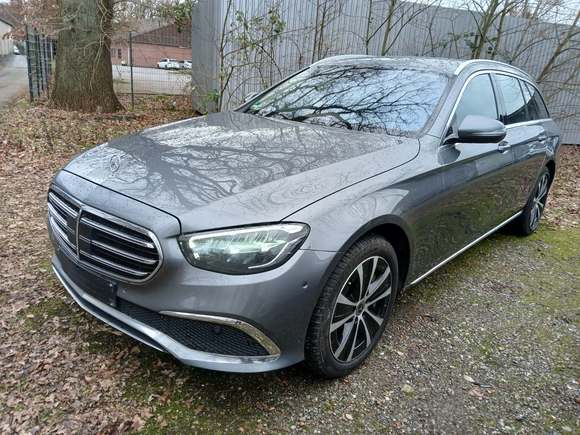 Vista delantera izquierda