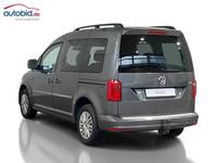 Widok z tyłu po stronie lewej