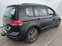 Widok z tyłu po stronie prawej