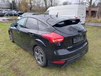 Vista trasera izquierda