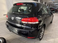 Widok z tyłu po stronie prawej