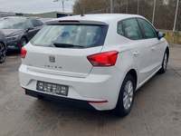 Widok z tyłu po stronie prawej