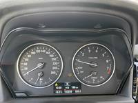 Pohled na přístrojovou desku