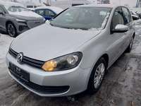 Pogled od napred levo