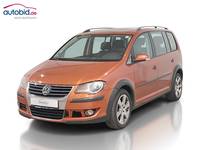 Вид спереди слева