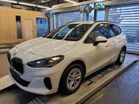 Вид спереди слева