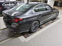 Вид сзади справа