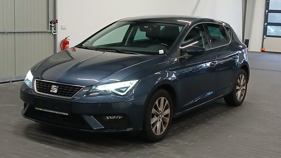 Вид спереди слева