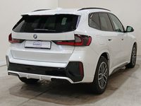 Widok z tyłu po stronie prawej