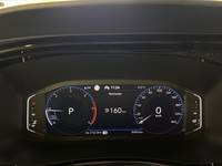 Pohľad na združený prístroj na palubnej doske