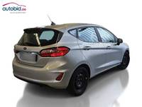 Aanzicht achter rechts