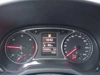 Pogled na kombinovani instrument