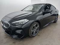 Skats no kreisās puses priekšā