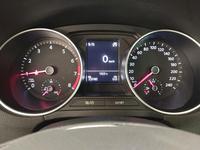 Pohled na přístrojovou desku