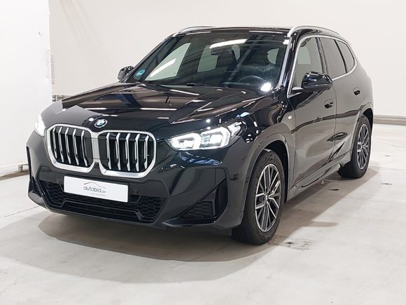 Náhled zpředu zleva