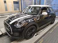 Вид спереди слева