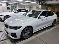 Вид спереди слева