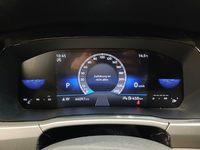 Pohled na přístrojovou desku