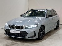 Skats no kreisās puses priekšā