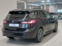 Widok z tyłu po stronie prawej