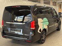 Вид сзади справа