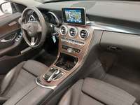 Вид на салон