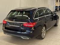 Вид сзади справа