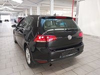 Widok z tyłu po stronie lewej