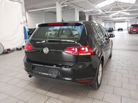 Widok z tyłu po stronie prawej